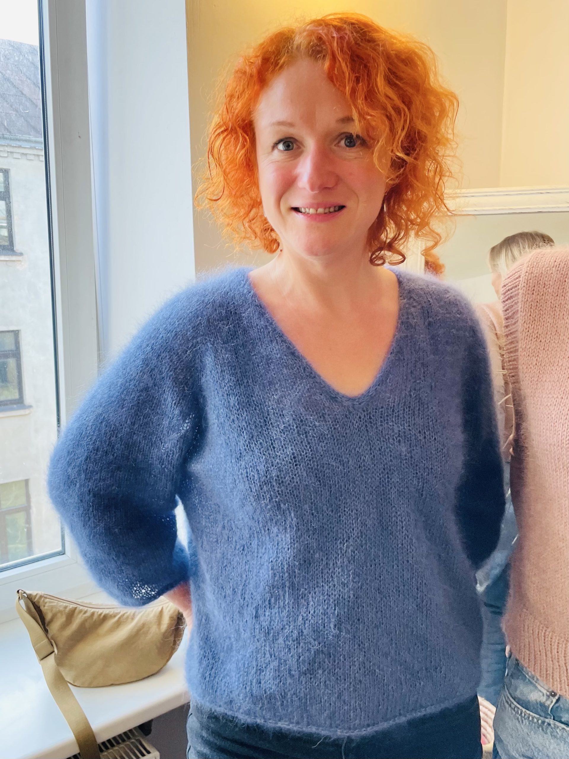 Adīts mohēras džemperis zilā krāsā